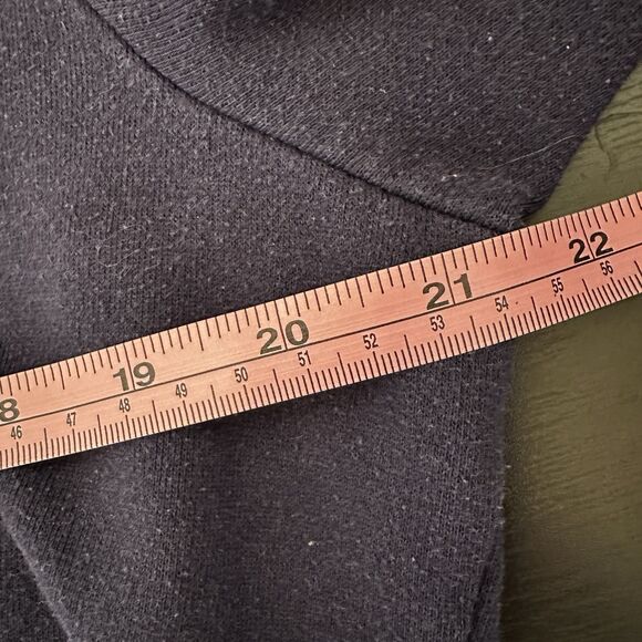 Disney Peter Pan Gold Flying Jolly Roger Women’s Juniors Hoodie XL  Hot Topic - Picture 7 of 7